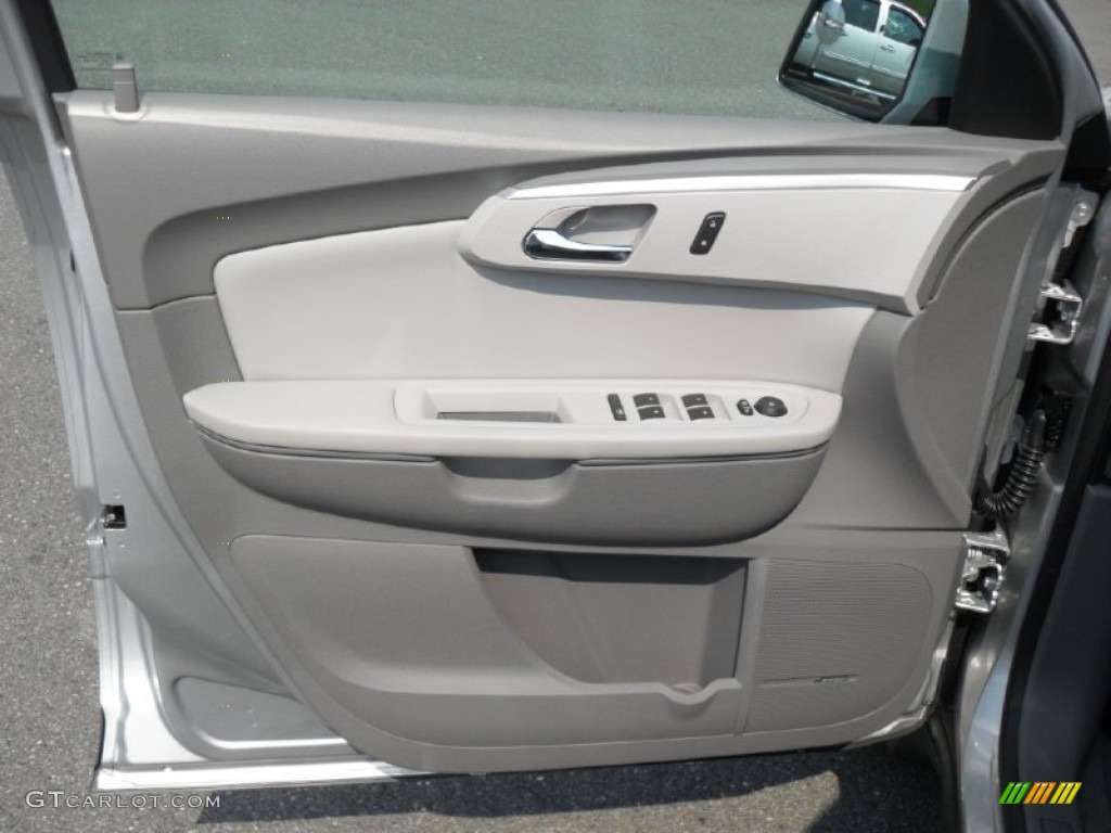 2012 Chevrolet Traverse LT Dark Gray/Light Gray Door Panel Photo #53775285