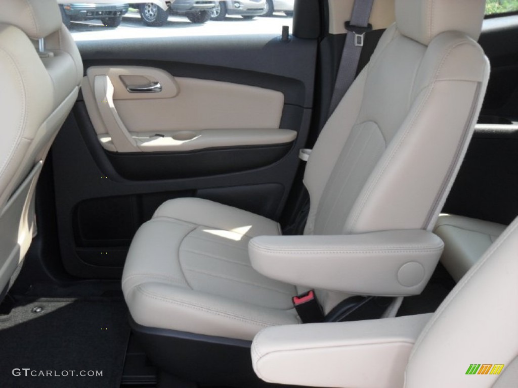 Cashmere/Ebony Interior 2012 Chevrolet Traverse LTZ Photo #53775525