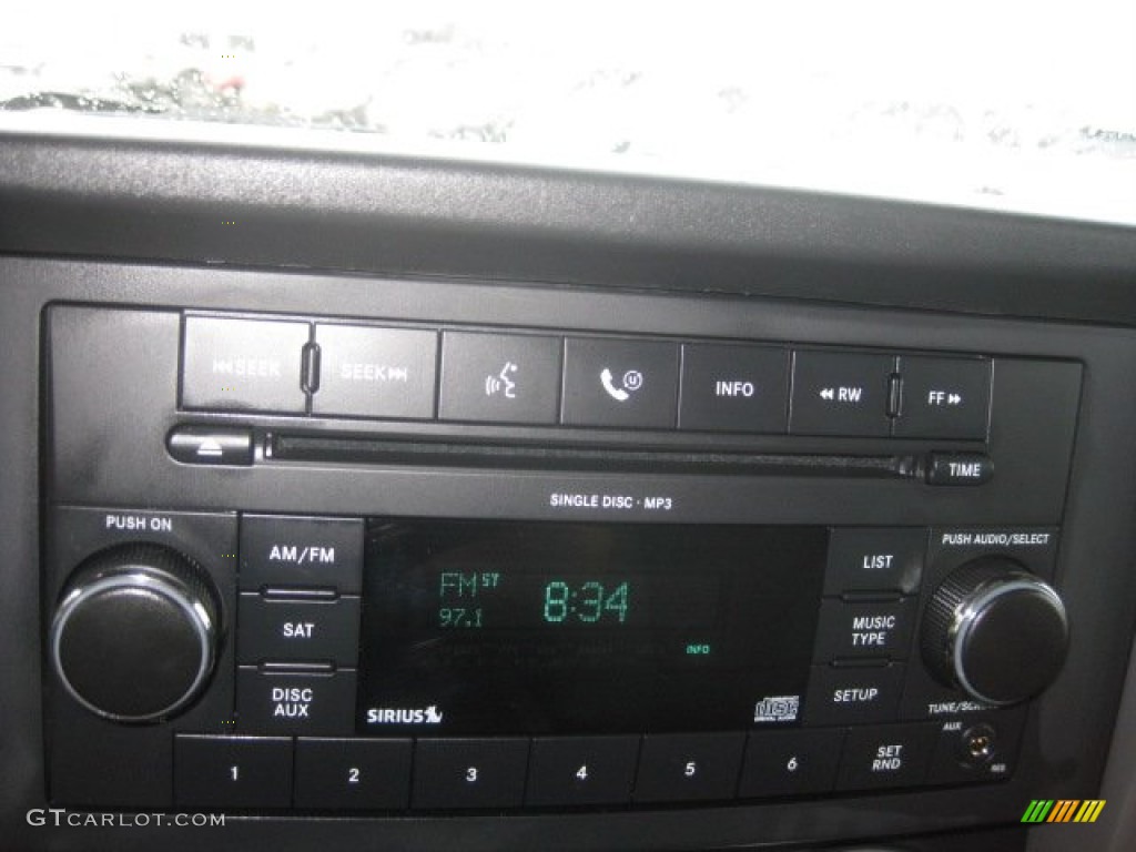 2009 Jeep Wrangler Unlimited Sahara 4x4 Audio System Photo #53777224