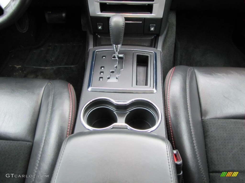 2009 Dodge Charger R/T Transmission Photos