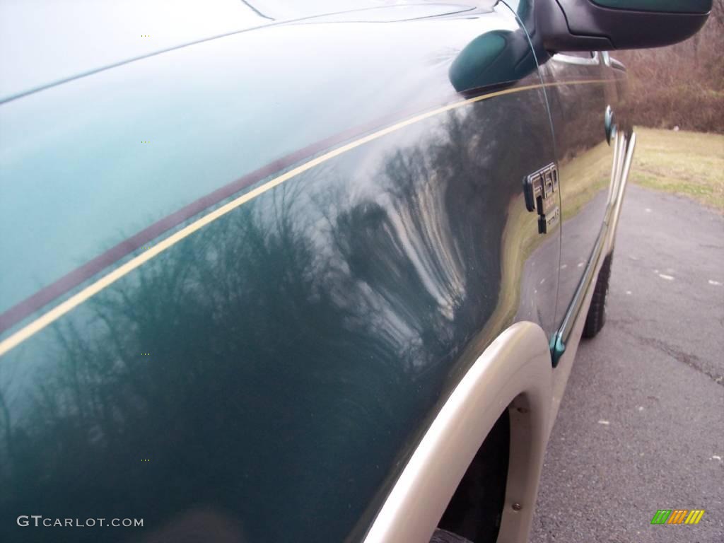1999 F150 XLT Extended Cab 4x4 - Woodland Green Metallic / Medium Prairie Tan photo #24