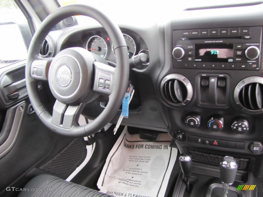 2012 Wrangler Sport S 4x4 - Bright White / Black photo #9