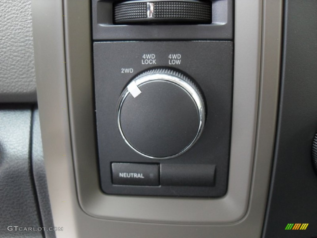2012 Dodge Ram 1500 ST Regular Cab 4x4 Controls Photo #53781463