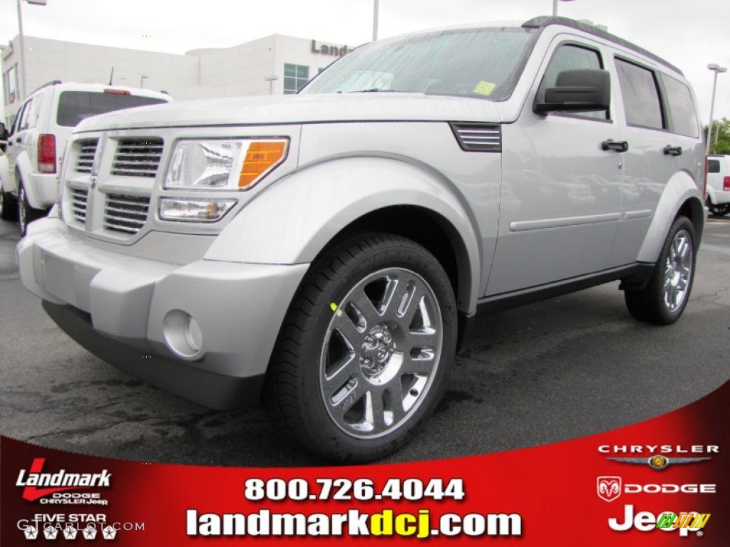 Bright Silver Metallic Dodge Nitro