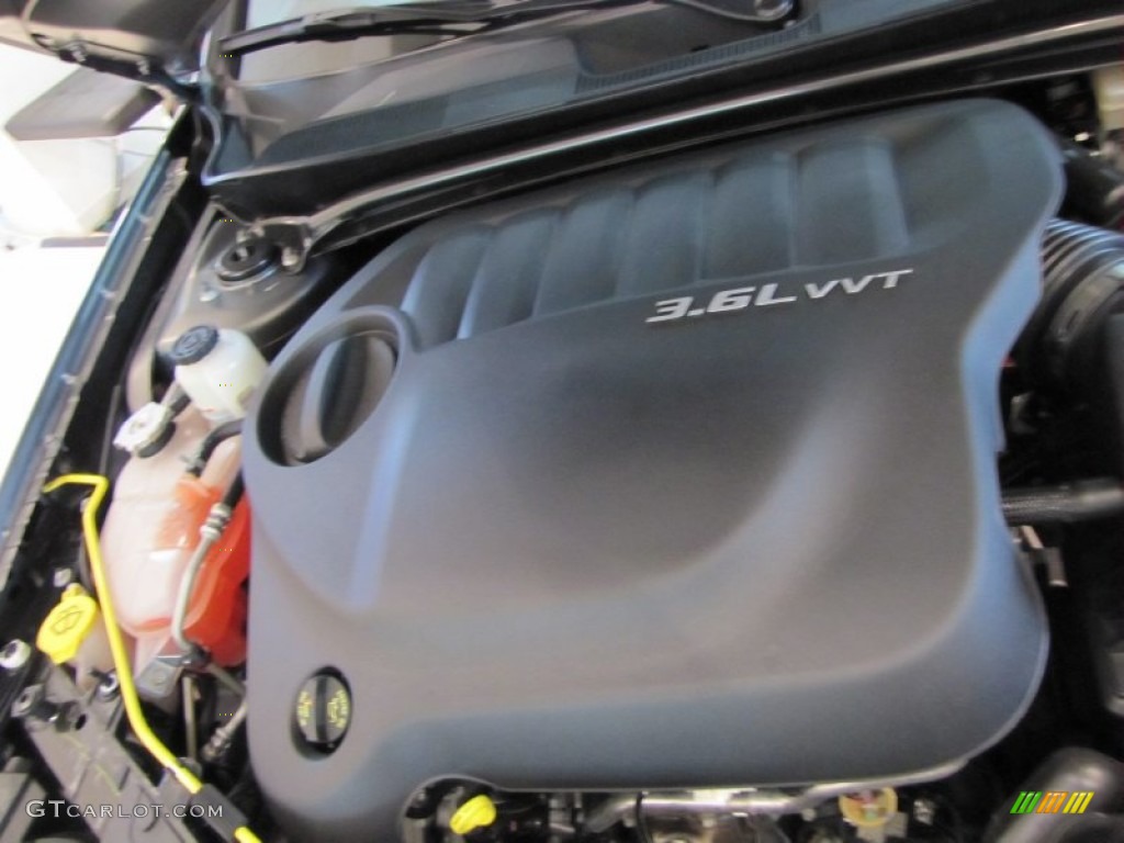 2011 Chrysler 200 Limited Convertible 3.6 Liter DOHC 24-Valve VVT Pentastar V6 Engine Photo #53783596