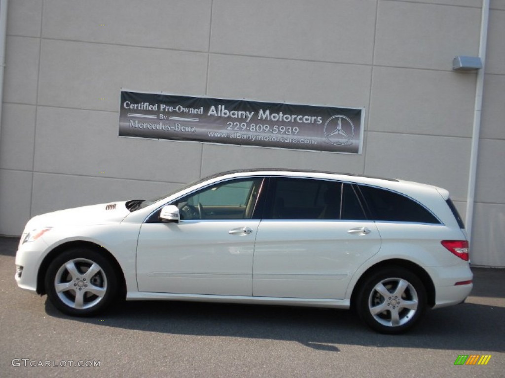 Arctic White Mercedes-Benz R