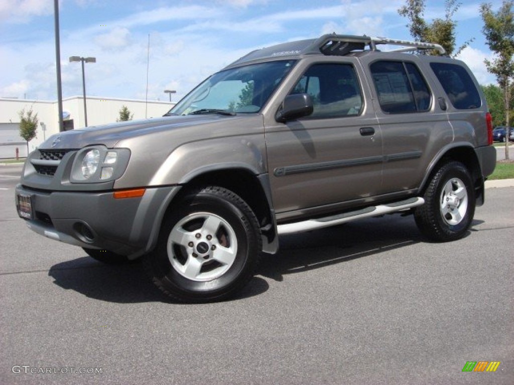 2004 Xterra XE 4x4 - Granite Metallic / Gray photo #2
