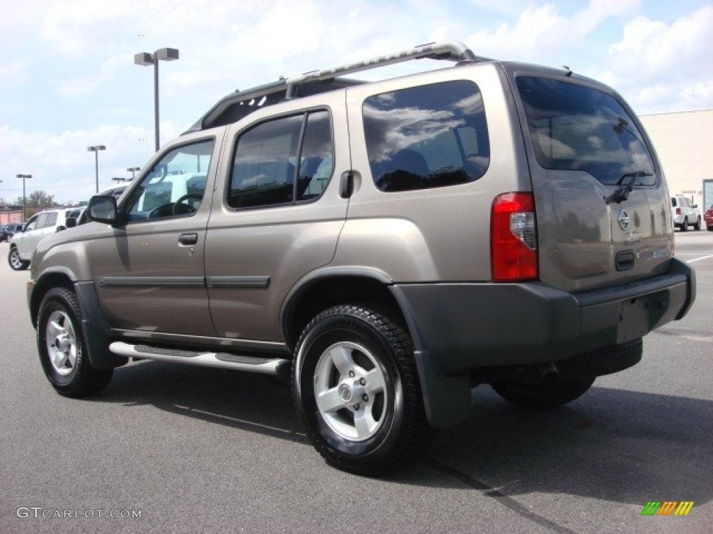 2004 Xterra XE 4x4 - Granite Metallic / Gray photo #4