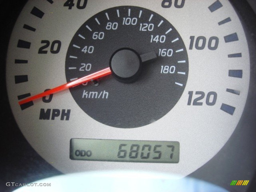 2004 Xterra XE 4x4 - Granite Metallic / Gray photo #13