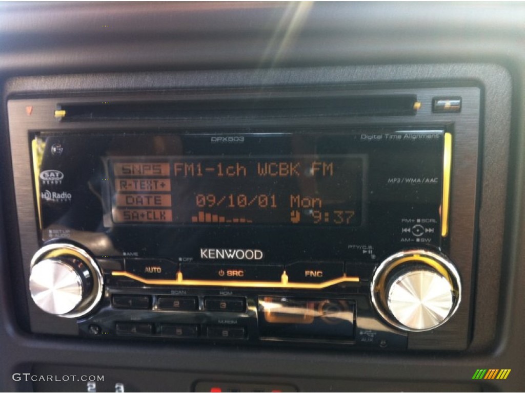 2006 Chevrolet Silverado 1500 Work Truck Regular Cab 4x4 Audio System Photo #53785708