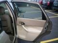 2005 Arizona Beige Metallic Ford Focus ZX4 SE Sedan  photo #21