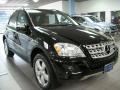Black - ML 350 4Matic Photo No. 3