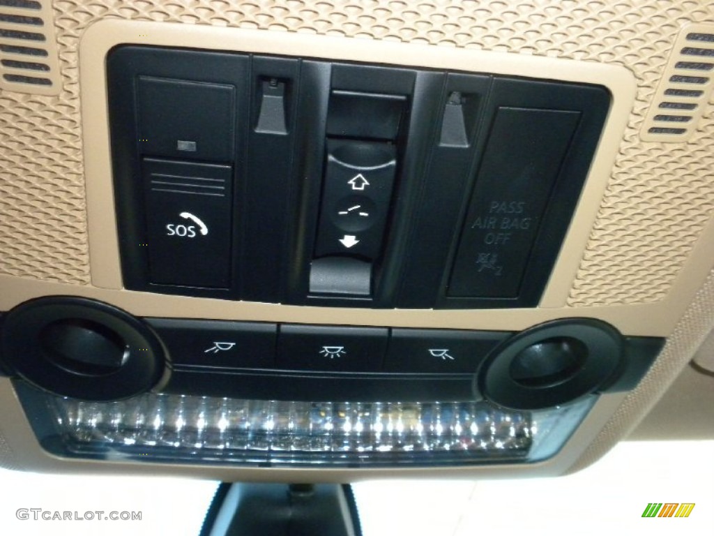 2010 BMW X5 xDrive48i Controls Photo #53787073