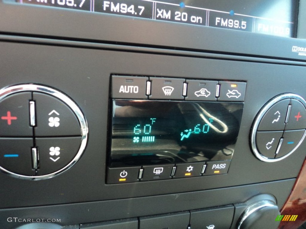 2011 Chevrolet Silverado 2500HD LTZ Crew Cab 4x4 Controls Photo #53787541