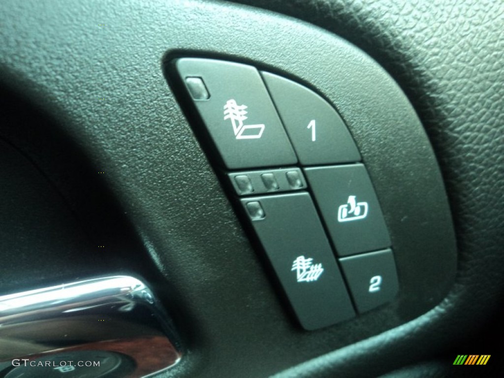 2011 Chevrolet Silverado 2500HD LTZ Crew Cab 4x4 Controls Photo #53787601