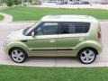 2010 Alien Green Kia Soul !  photo #6