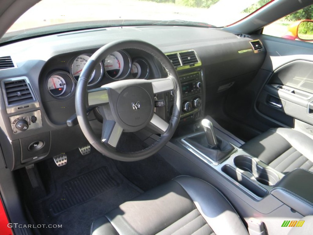 Dark Slate Gray Interior 2009 Dodge Challenger R/T Photo #53788519