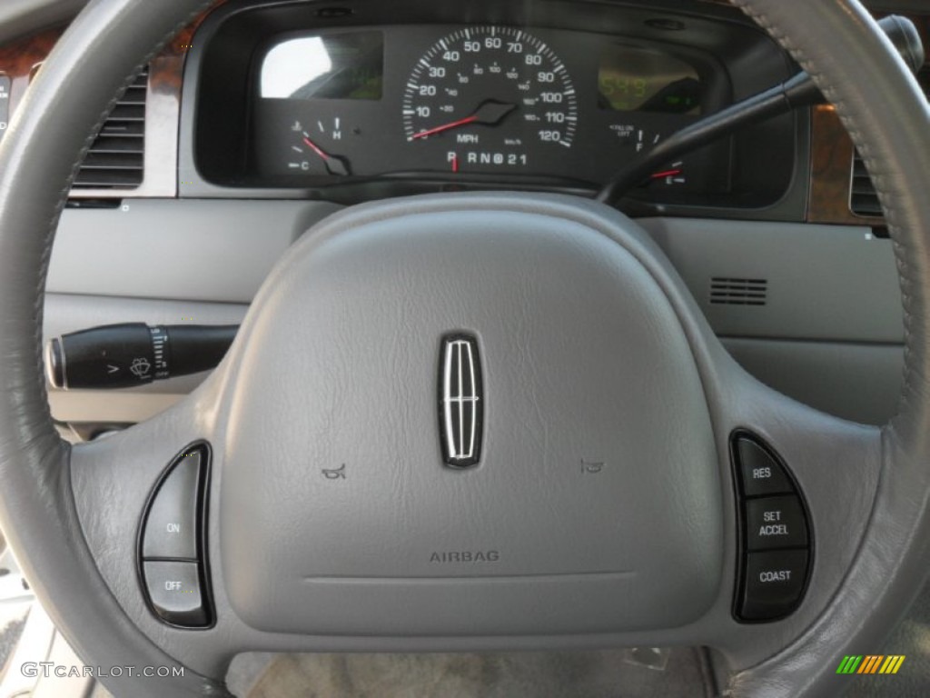 2000 Lincoln Town Car Executive Light Graphite Steering Wheel Photo #53791204