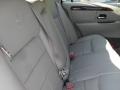 2000 Silver Frost Metallic Lincoln Town Car Executive  photo #17