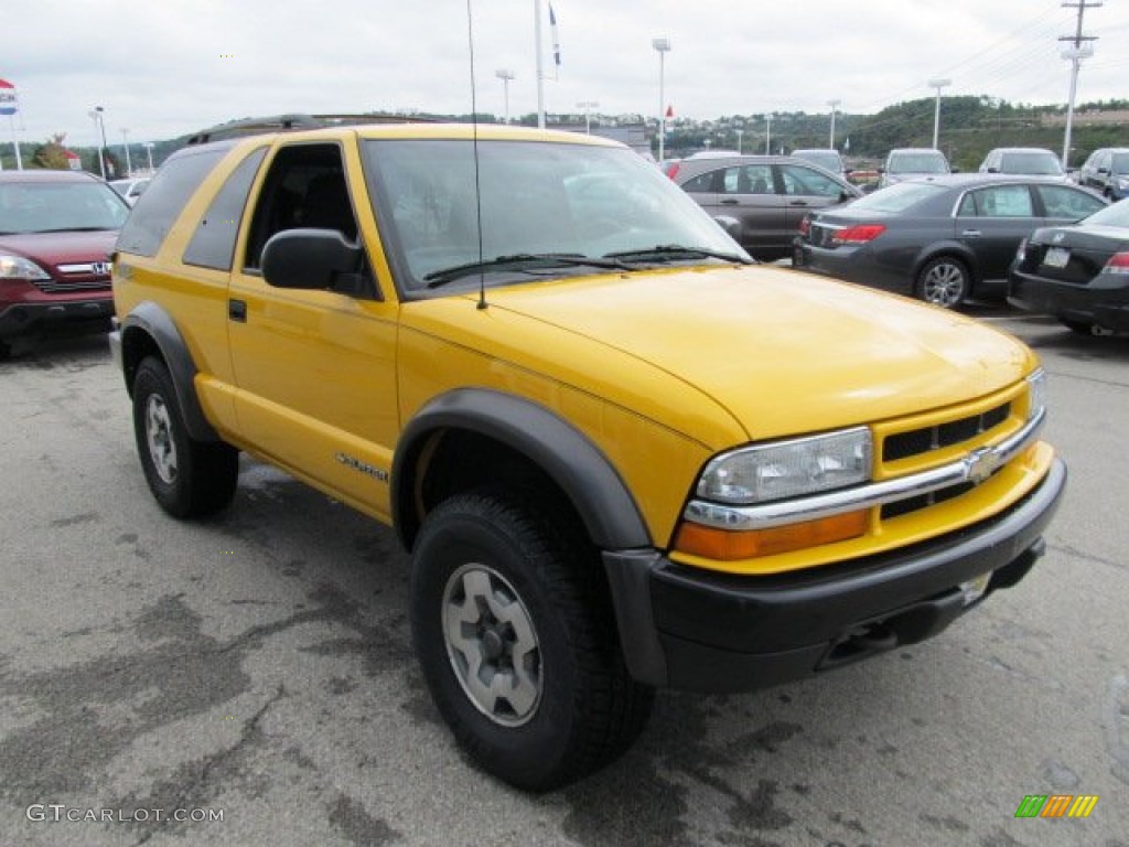 2004 Blazer LS ZR2 4x4 - Yellow / Graphite Gray photo #9