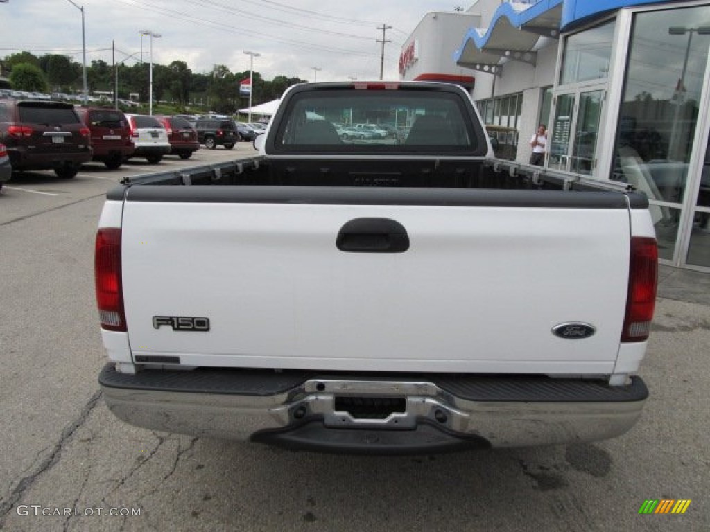 2002 F150 XL Regular Cab - Oxford White / Medium Parchment photo #5