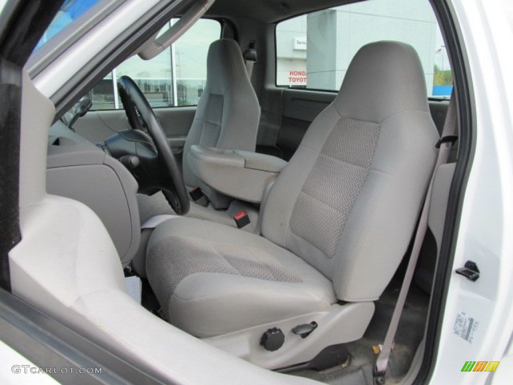 2002 F150 XL Regular Cab - Oxford White / Medium Parchment photo #11