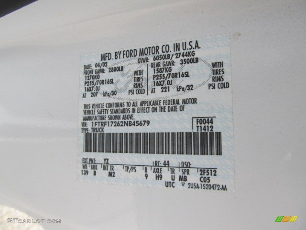 2002 F150 XL Regular Cab - Oxford White / Medium Parchment photo #18