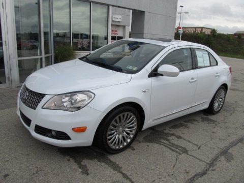 2010 Suzuki Kizashi SLS Data, Info and Specs