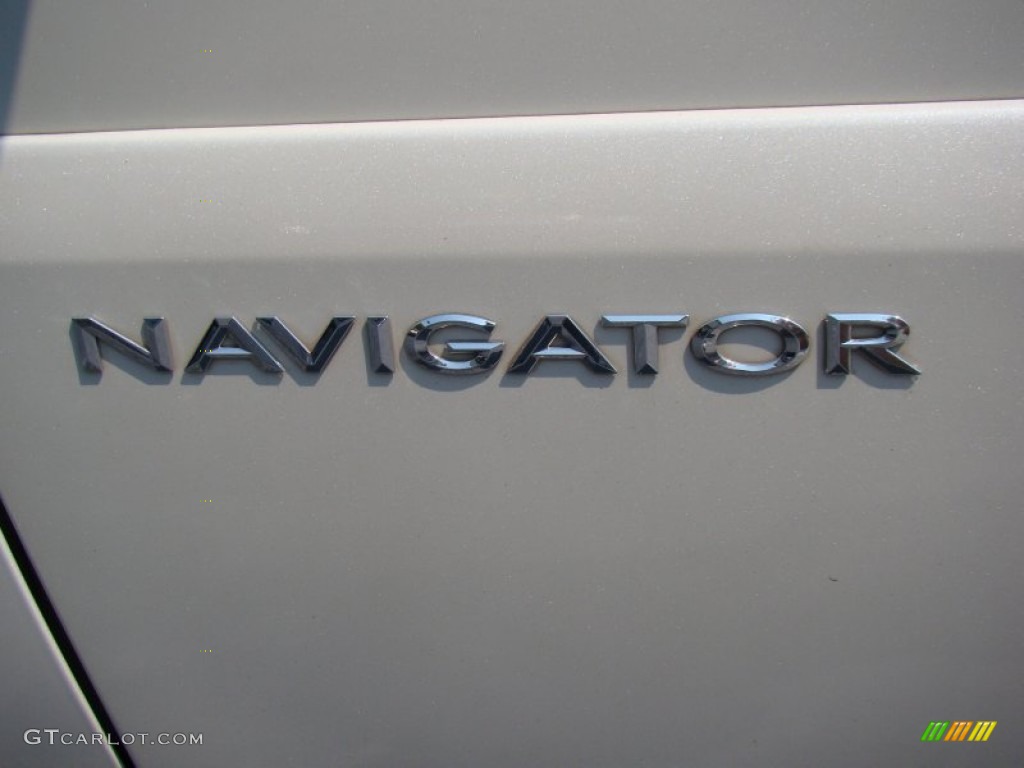 2006 Navigator Luxury - Cashmere Tri-Coat / Camel photo #46