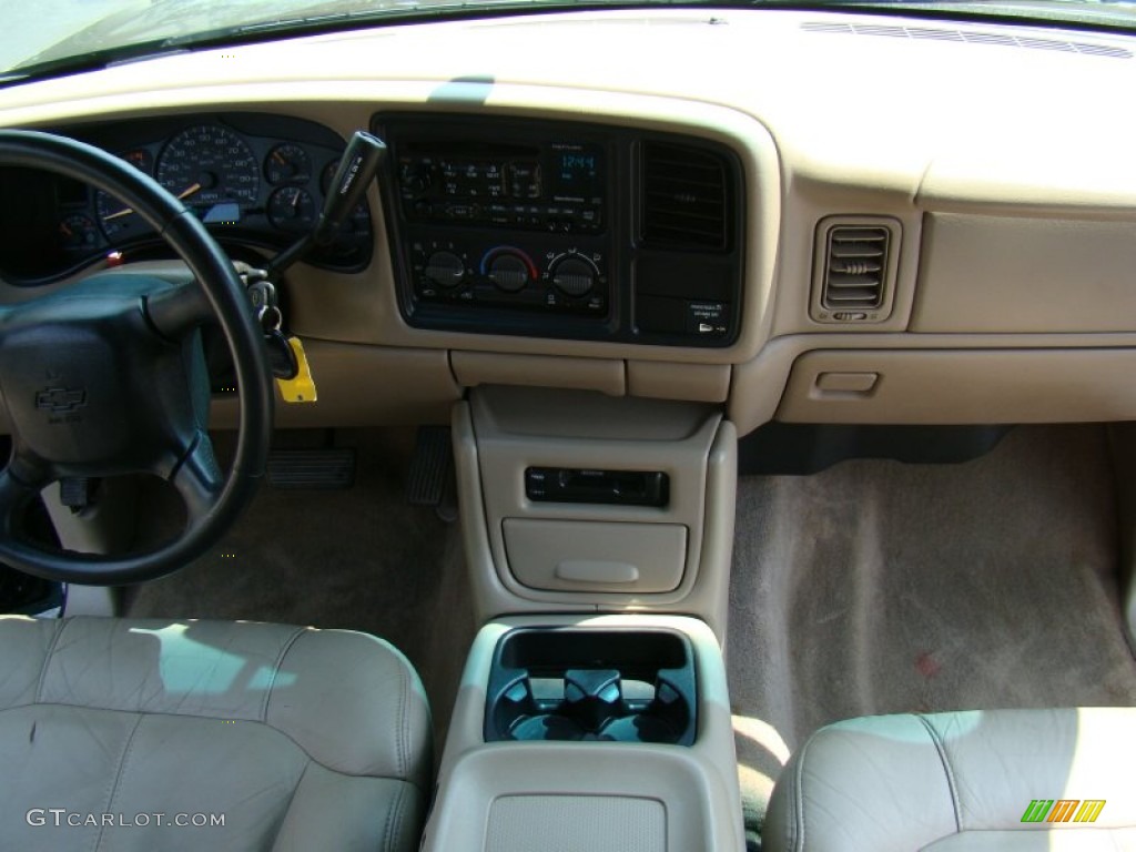 2001 Silverado 2500HD LT Extended Cab 4x4 - Forest Green Metallic / Tan photo #19