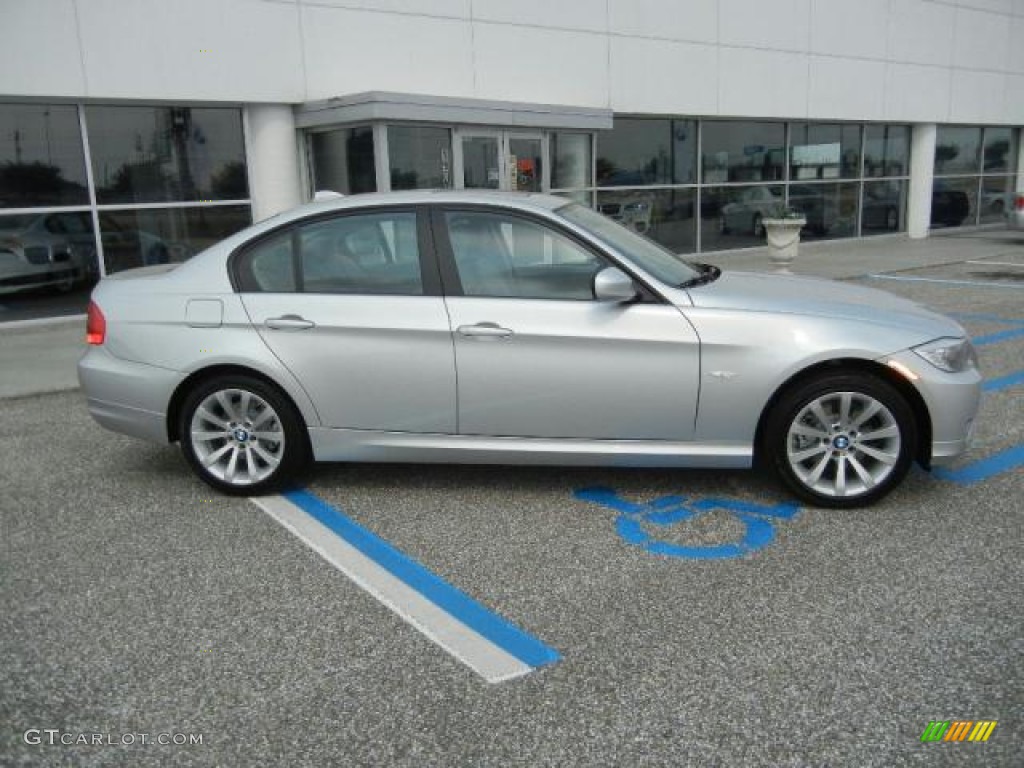 2011 3 Series 328i Sedan - Titanium Silver Metallic / Gray Dakota Leather photo #2