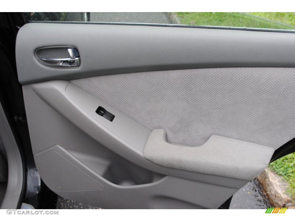 2007 Nissan Altima Hybrid Frost Door Panel Photo #53799281