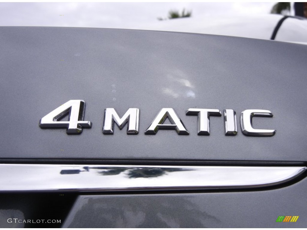 2010 Mercedes-Benz CL 550 4Matic Marks and Logos Photos