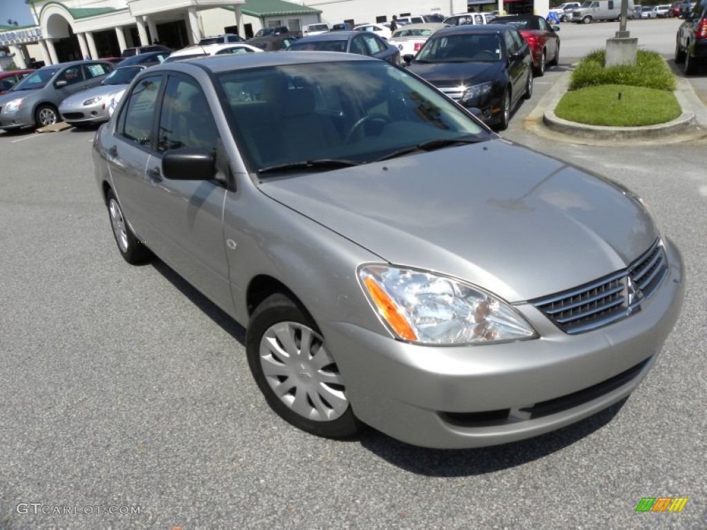 2006 Lancer ES - Warm Sand Metallic / Gray photo #1