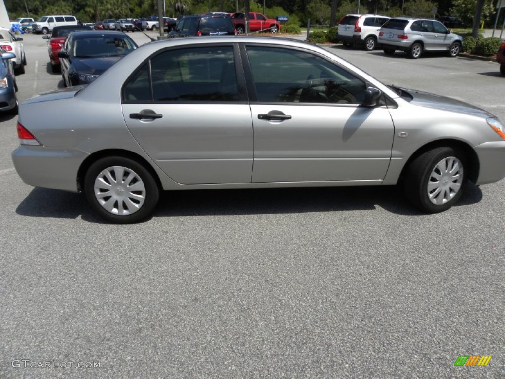 2006 Lancer ES - Warm Sand Metallic / Gray photo #12