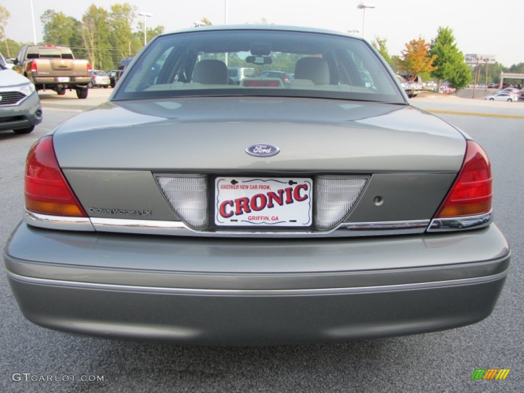 2003 Crown Victoria LX - Spruce Green Metallic / Medium Parchment photo #4