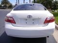 Super White - Camry LE Photo No. 7