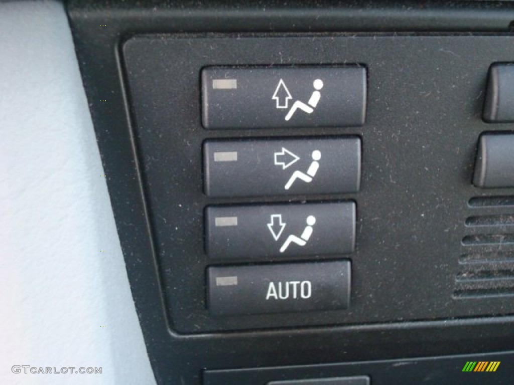 2001 BMW 5 Series 530i Sedan Controls Photo #53803660