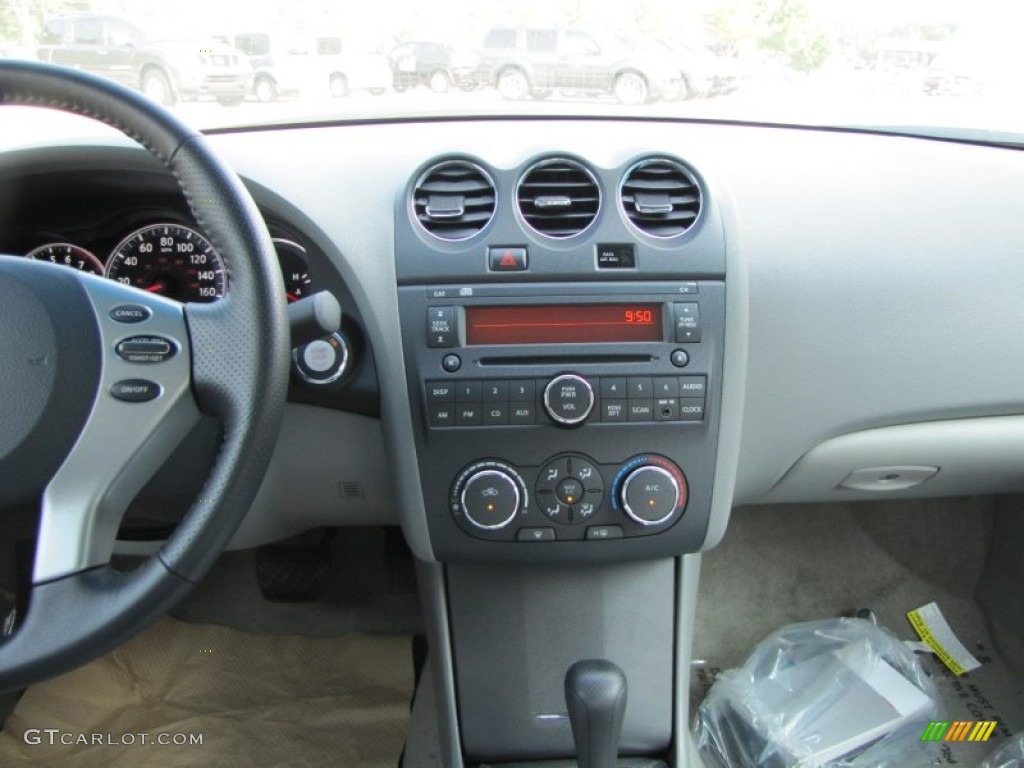 2012 Nissan Altima 2.5 S Controls Photo #53804149