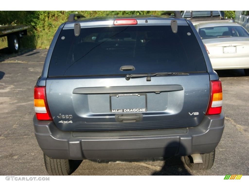 2004 Grand Cherokee Laredo 4x4 - Steel Blue Pearl / Sandstone photo #5