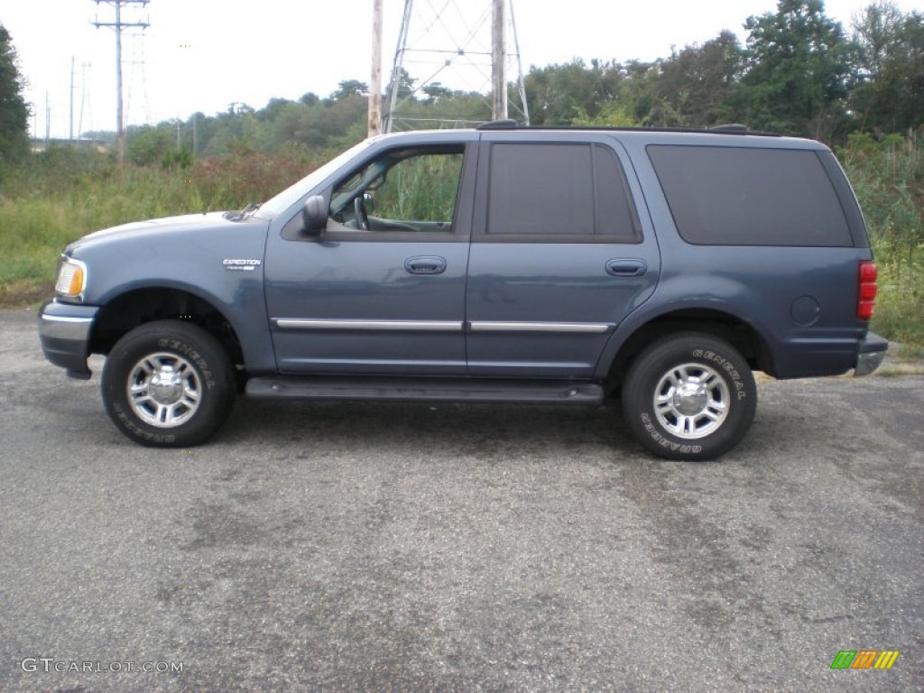 Medium Wedgewood Blue Metallic 2001 Ford Expedition XLT 4x4 Exterior Photo #53807248