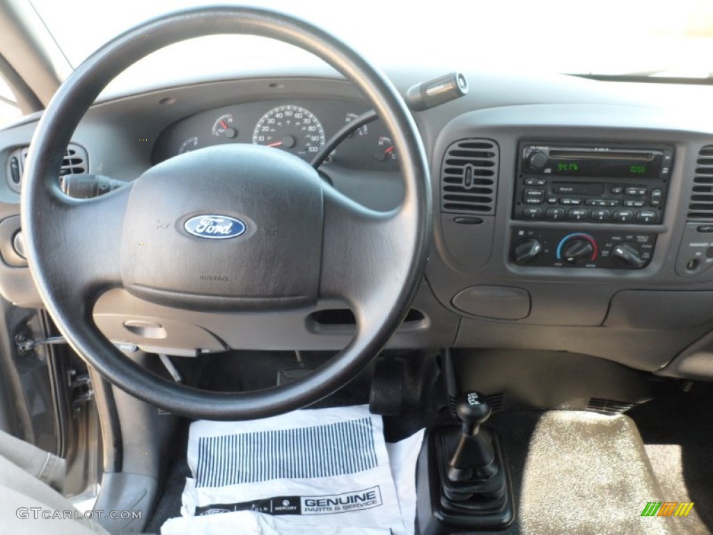 2003 Ford F150 XL Regular Cab 4x4 Dark Graphite Grey Steering Wheel Photo #53809084