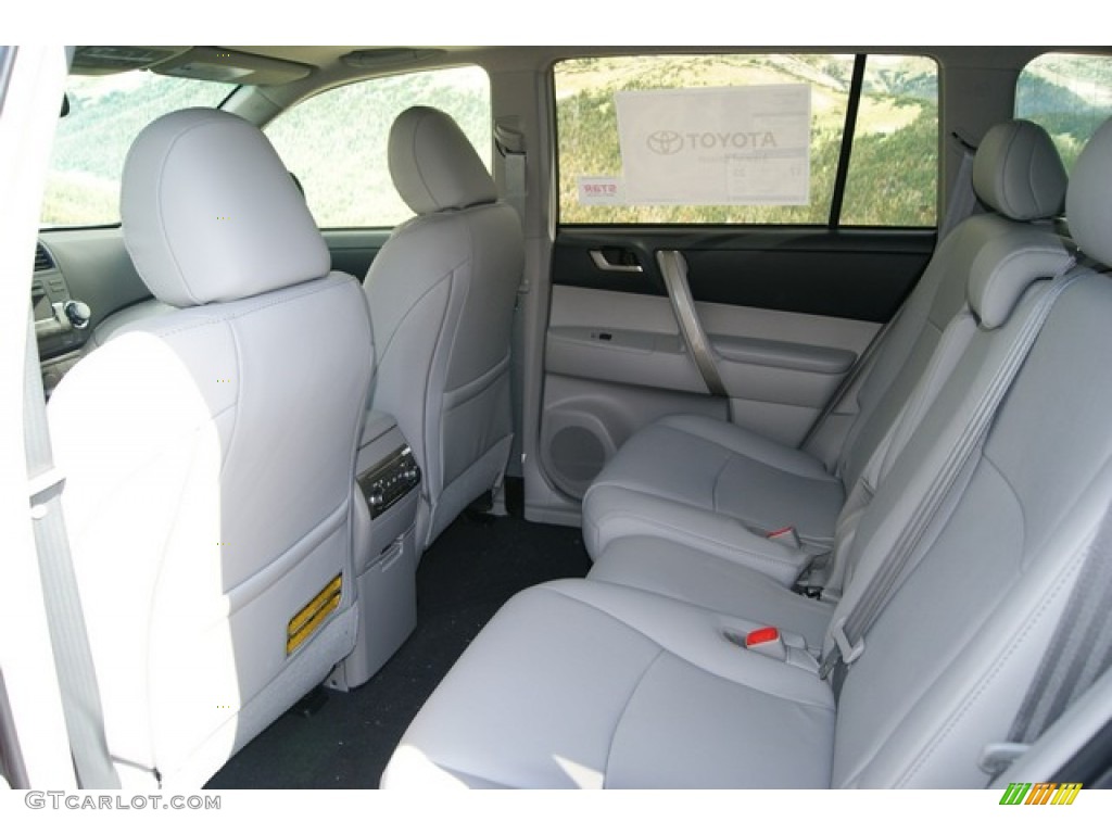 Ash Interior 2012 Toyota Highlander SE 4WD Photo #53809708