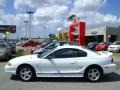 Ultra White - Mustang V6 Coupe Photo No. 4