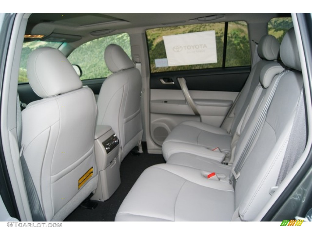 Ash Interior 2012 Toyota Highlander SE 4WD Photo #53809756