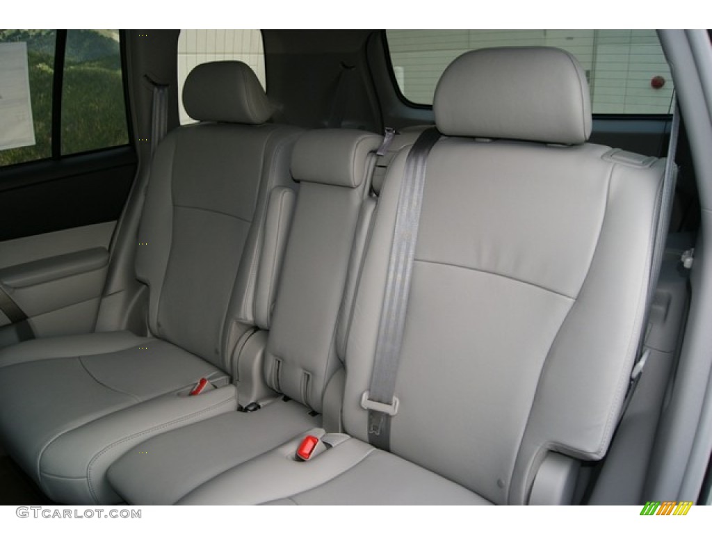 Ash Interior 2012 Toyota Highlander SE 4WD Photo #53809762
