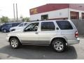 Chrome Silver Metallic - Pathfinder SE 4x4 Photo No. 11