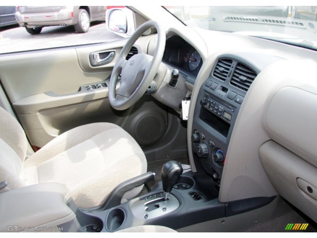 2004 Santa Fe  - Nordic White / Beige photo #5