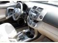 Black - RAV4 4WD Photo No. 5