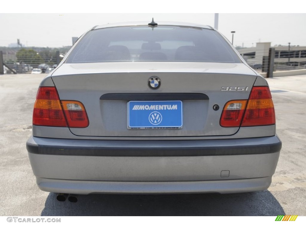 2005 3 Series 325i Sedan - Silver Grey Metallic / Black photo #3